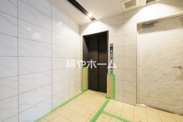 ソルテラス四天王寺前夕陽ヶ丘のロビー|毎日通るロビーはこのようになっています