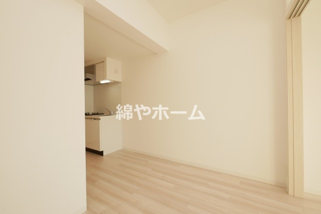 ソルテラス四天王寺前夕陽ヶ丘の洋室|きれいな洋室です