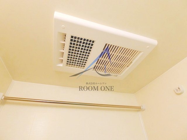 ハーミットクラブハウスヴァンキャトル鶴見