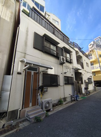 タカラマンションの外観