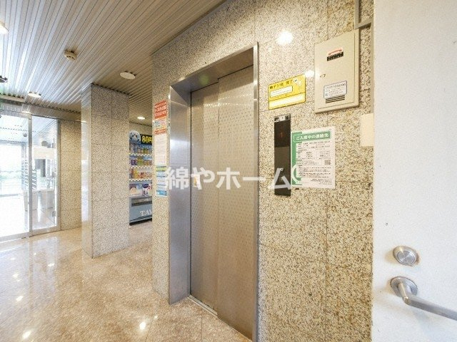 シティライフエステート難波南のロビー|建物の内部です