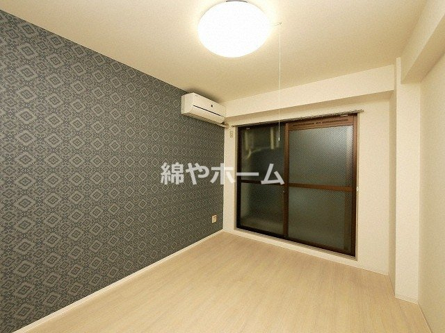 シティライフエステート難波南の寝室|開放的な寝室です