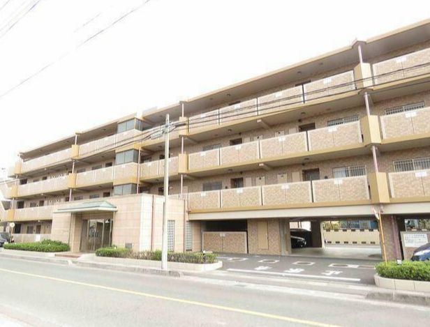 クレセントMの外観