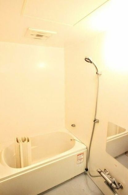 クレセントMの浴室|別号室の参考写真です