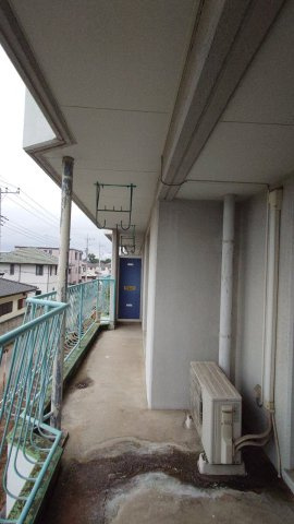 小山サンハイツのバルコニー