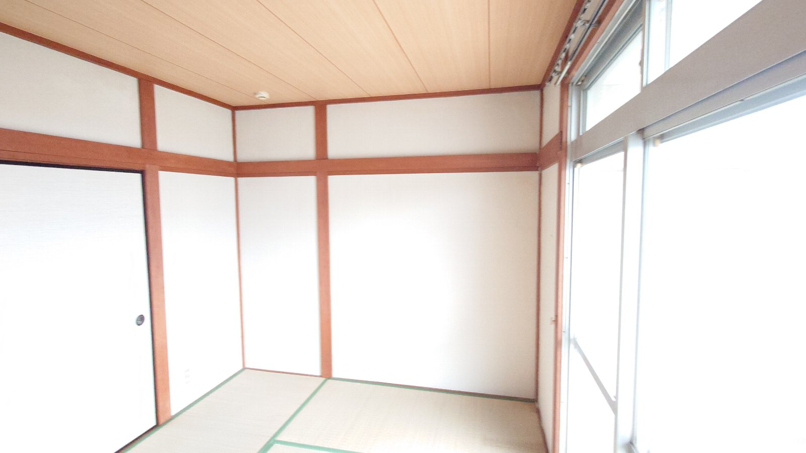 小山サンハイツの和室|南側6帖和室