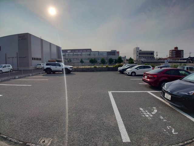 Rista Kushibe（リスタクシベ）の駐車場