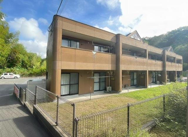 ウィステリア　スプリングス