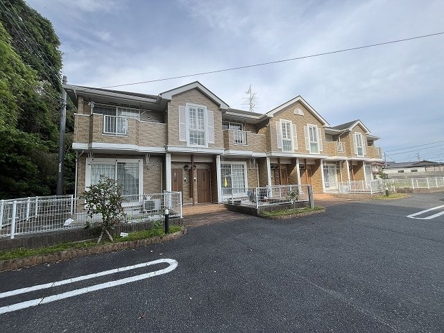 グリーンヒルズ　カーサＣ