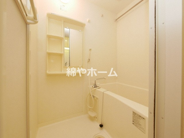 プレサンス難波リバーオアシスの浴室|日々の暮らしに欠かせないお風呂です