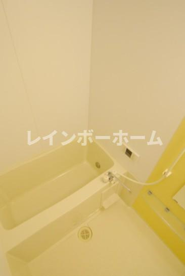 ソラーレの浴室