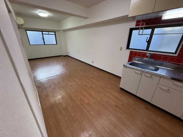 ロゼ幸町B棟の居間・リビング