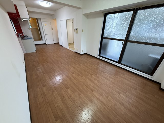 ロゼ幸町B棟の居間・リビング