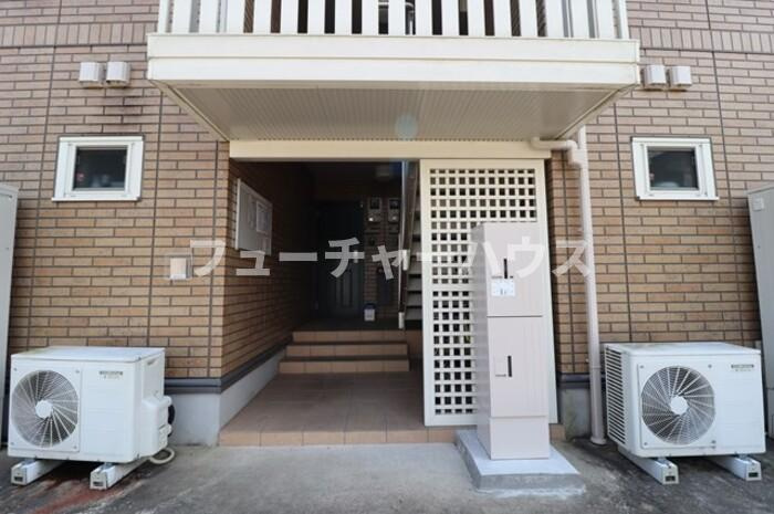 カハラ　Ｂのエントランス