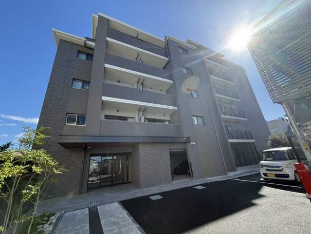 プレサンスロジェ伏見