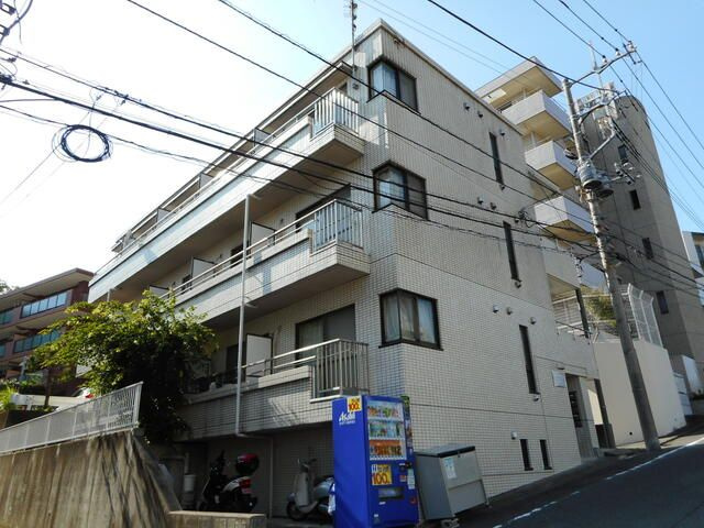 たまプラーザフラットの外観