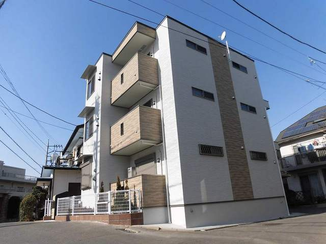 ホワイト　ドルフィン