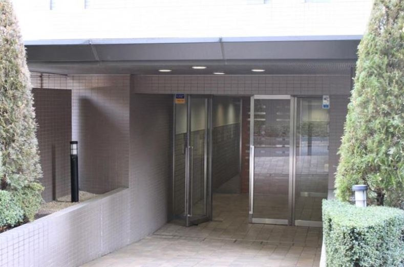 サージュ赤坂のエントランス|サージュ赤坂