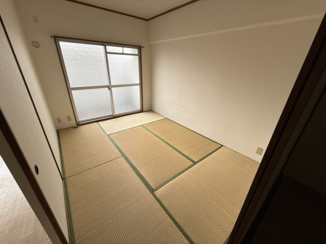 メゾン千里中央の和室