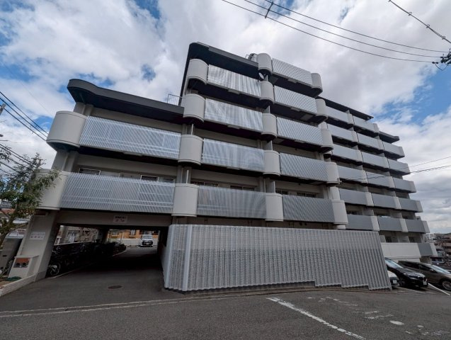 メゾン千里中央