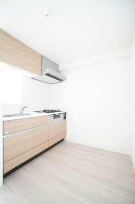 【キッチン】 | Au Soleil CHIBA | ※同物件・反転タイプの写真です。