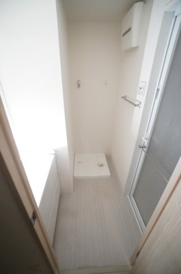 【洗面所】 | Au Soleil CHIBA | ※同物件・反転タイプの写真です。