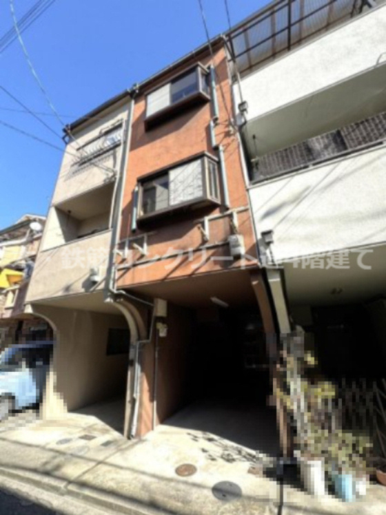 大池町　中古一戸建ての構造・工法・仕様|木・鉄筋コンクリート造4階建て
■物件内覧・資金計画相談・住宅ローン相談、リフォーム相談、お問合せ受付中■
※当日・翌日のご内覧、ご相談はお電話でのお問合せがスムーズです！