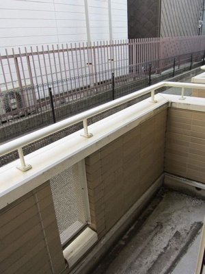 【バルコニー】 | アームズ横山2