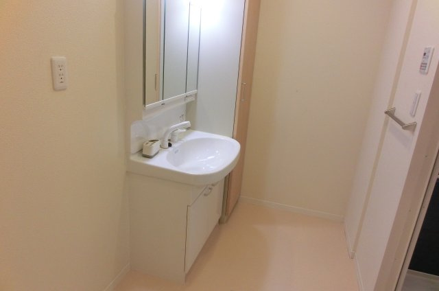 シャーメゾン稲田本町C棟のその他|☆掲載されている写真は同物件の別部屋のものとなりますのでご注意ください。