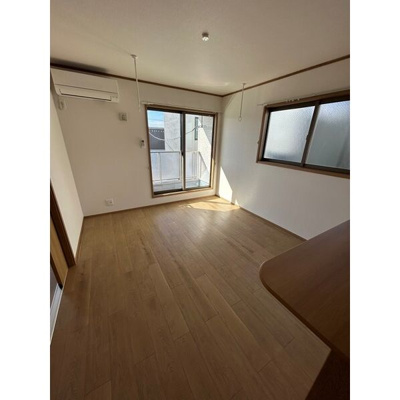 【居間・リビング】 | ラークスパー | ゆったりとした居間です