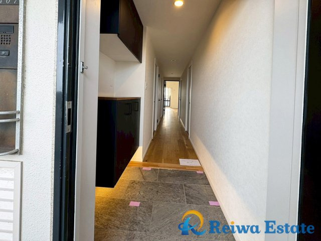 オクトス湘南茅ヶ崎ヴィスタヒルの玄関