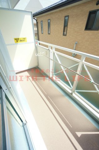 MAPLECOURT（メープルコート）Ⅰ【キャッシュバック対象物件】のバルコニー|バルコニー付きです