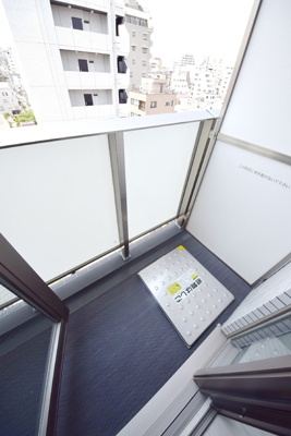 【バルコニー】 | エストゥルース入谷