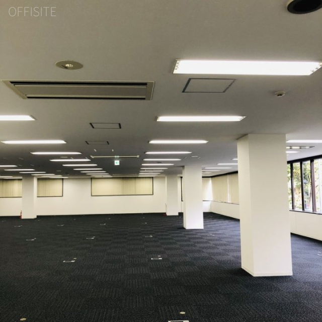 インテリックス新横浜ビルの内装