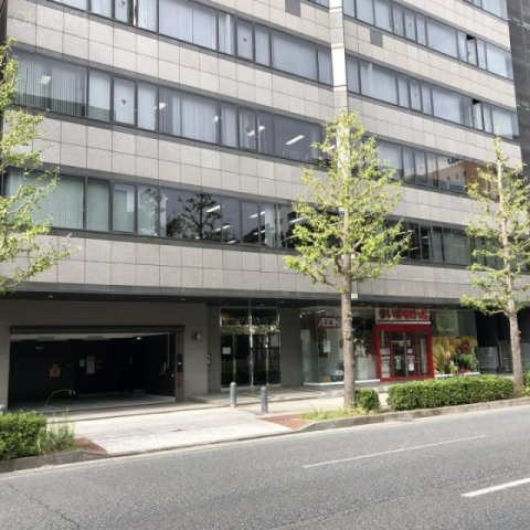 インテリックス新横浜ビルの外観