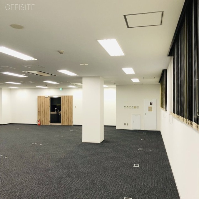 インテリックス新横浜ビルの内装