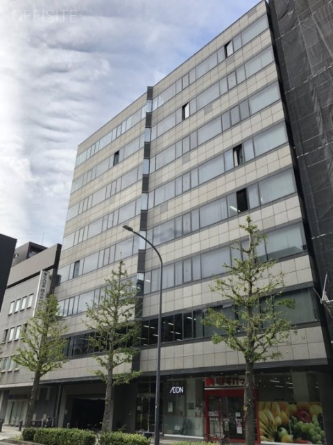 インテリックス新横浜ビルの外観