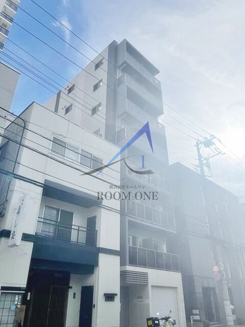 エストゥルースプラス三ノ輪