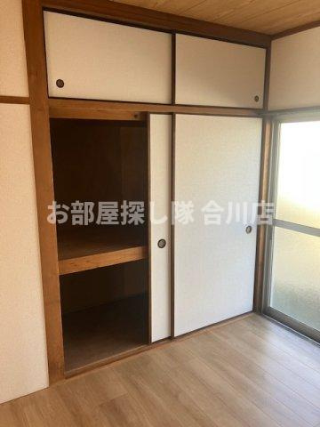 渡辺戸建の収納