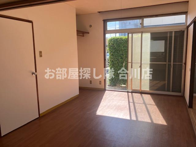 渡辺戸建の居間・リビング