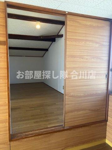 渡辺戸建の洋室