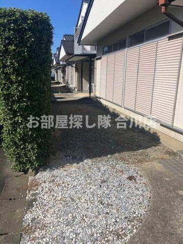 渡辺戸建の庭