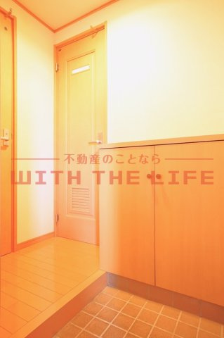 チャームビラⅡ【キャッシュバック対象物件】の玄関|落ち着いた玄関です