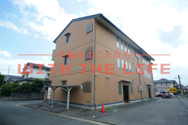 チャームビラⅡ【キャッシュバック対象物件】の外観|落ち着いた雰囲気の外観です