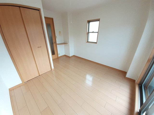 ヴィラ甲東園の居間・リビング