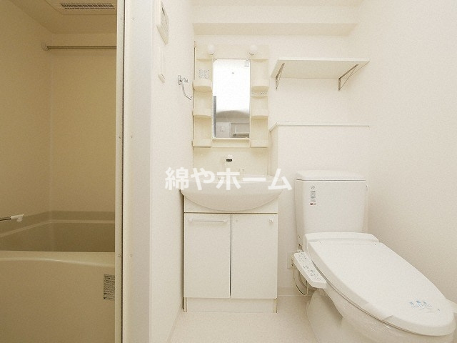 エグゼ難波南の独立洗面台|使いやすい独立洗面台です