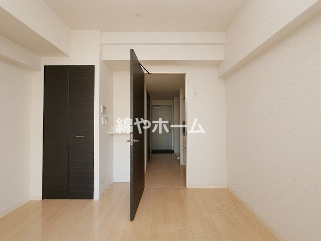 エグゼ難波南の居間・リビング|使いやすいリビングです