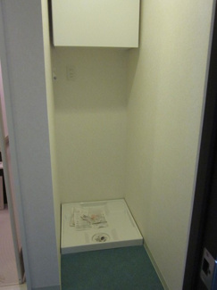 【設備】 | T.T.Studio | 室内洗濯機置き場です