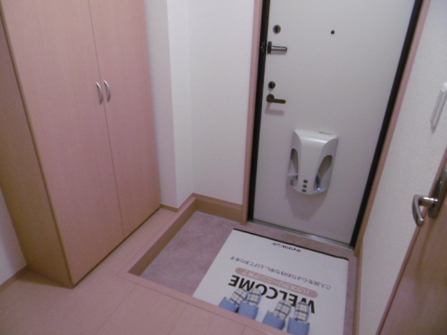 【玄関】 | メゾンルミエール