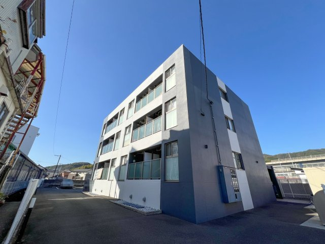 レヴァンテ薊野東町の外観